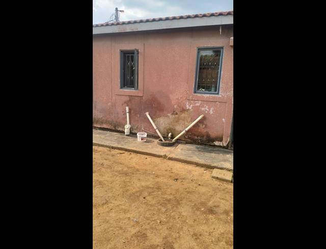 2 BEDROOM HOUSE FOR SALE IN PALM RIDGE